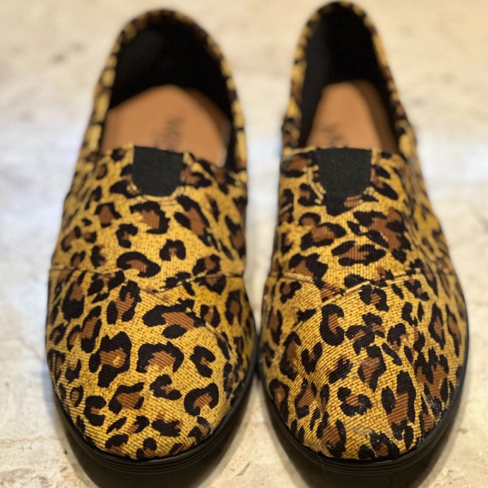 Max Collection Cheetah Print Loafers Size 11